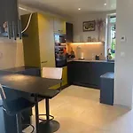 Maison De Belmont 펜션 라튀르발