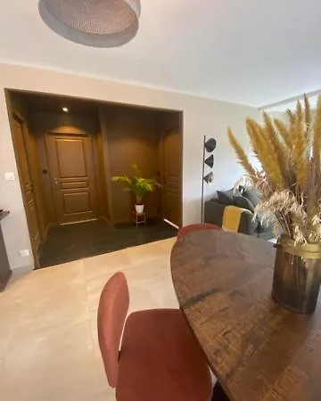 Maison De Belmont 別荘 ラ・トゥルバル